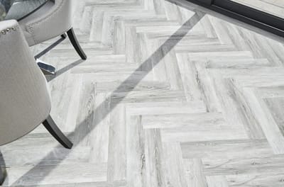 Mountain Oak swatch